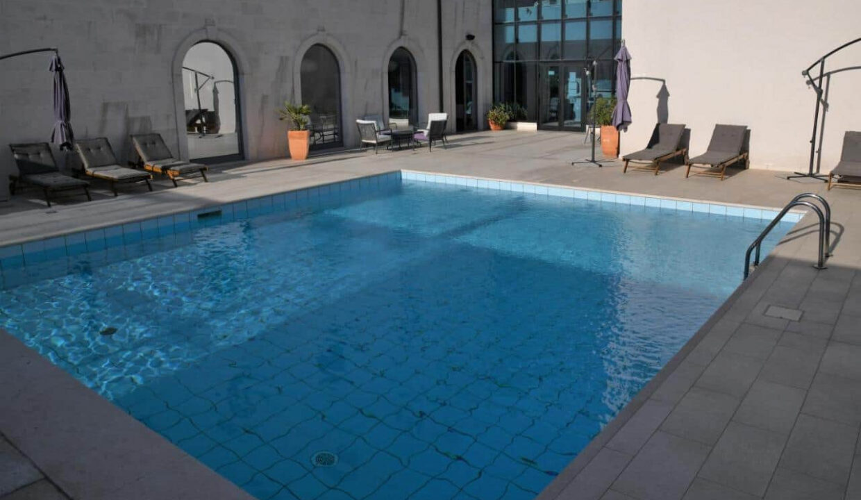 Hotel am Meer auf der Insel Bra?