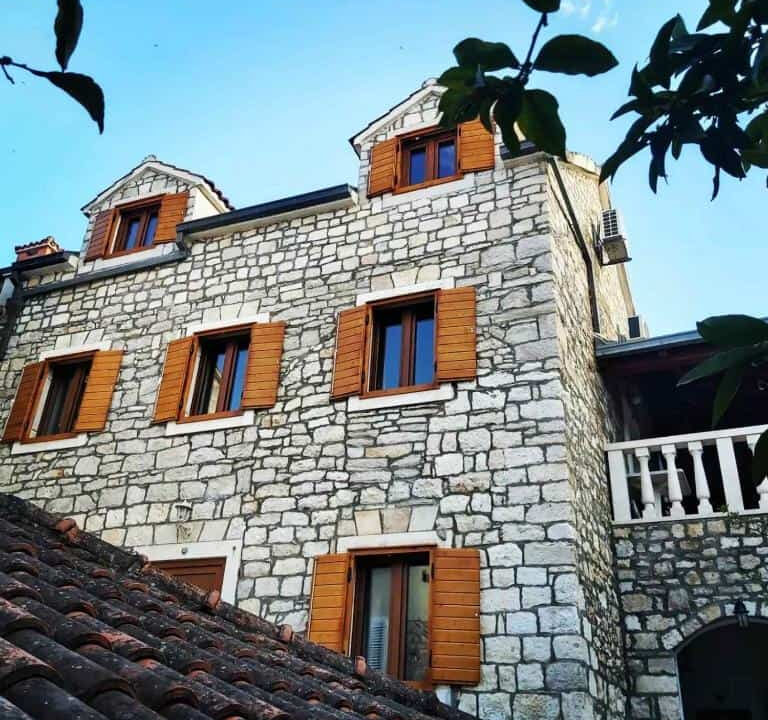 Steinhaus in Supetar Zentrum, Insel Brac